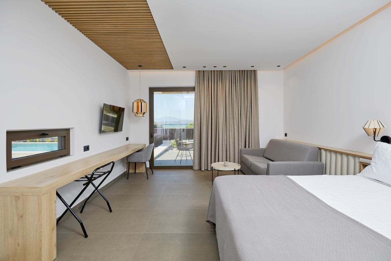 Mare Suites Lechaio Exterior foto